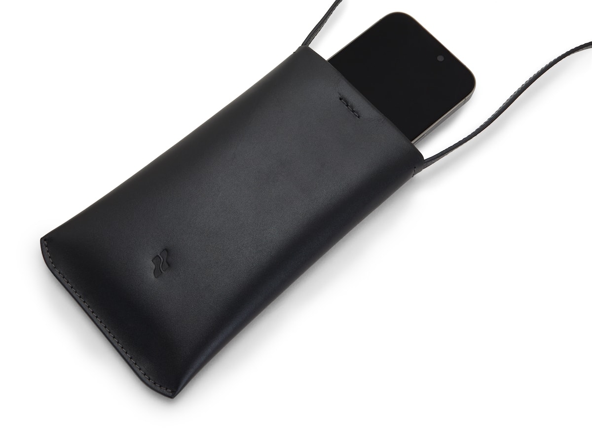 LOJEL Iloj – Phone Sling — manufacturer gallery