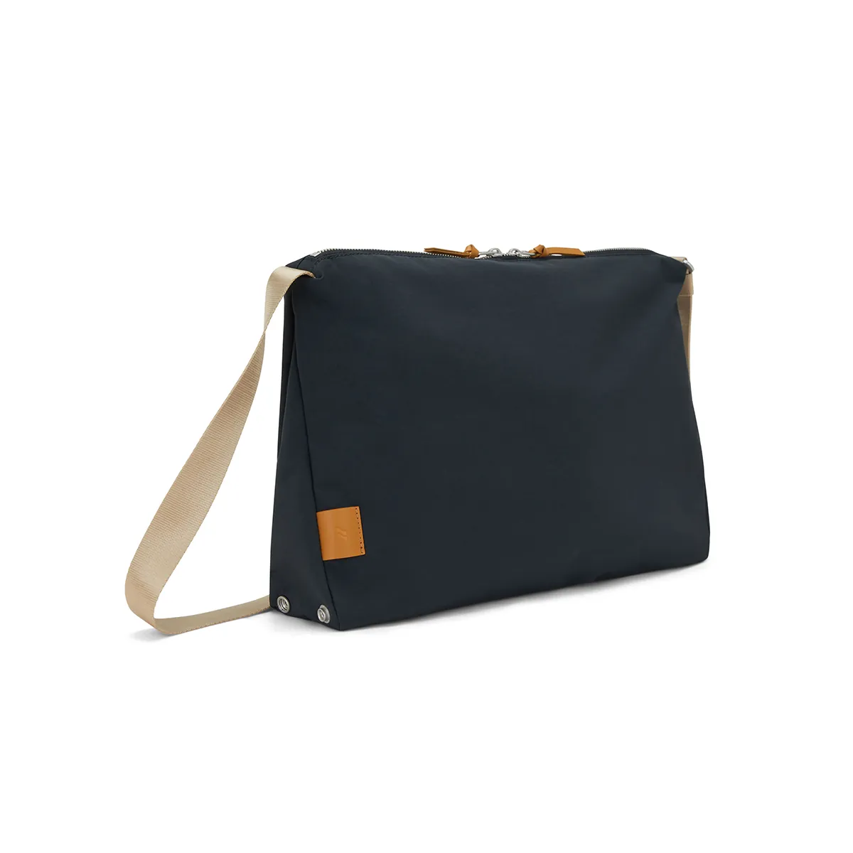 LOJEL Niru – City Shoulder — manufacturer gallery