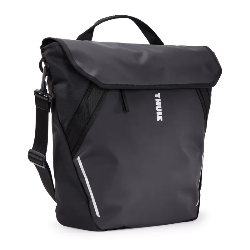 Thule Chasm courier with InLock 22L — manufacturer gallery