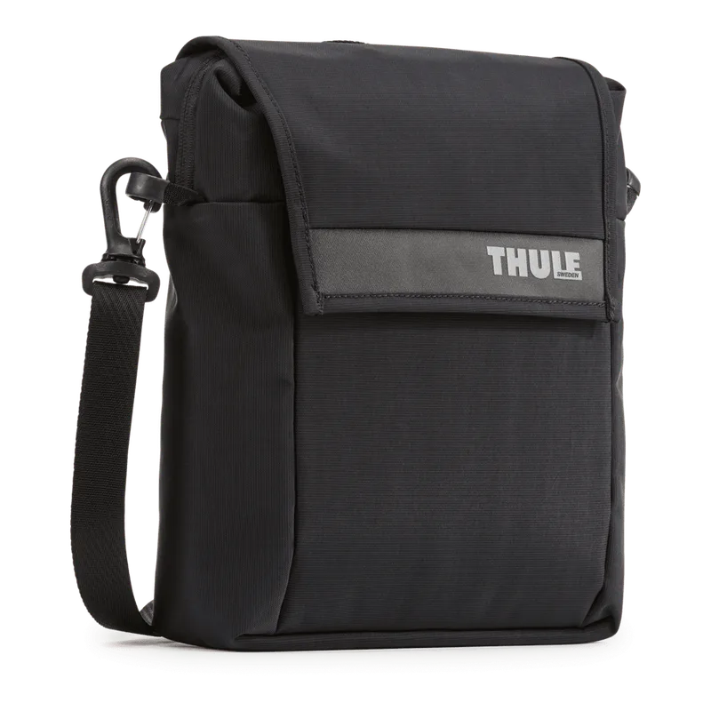 Thule Paramount crossbody bag — manufacturer gallery