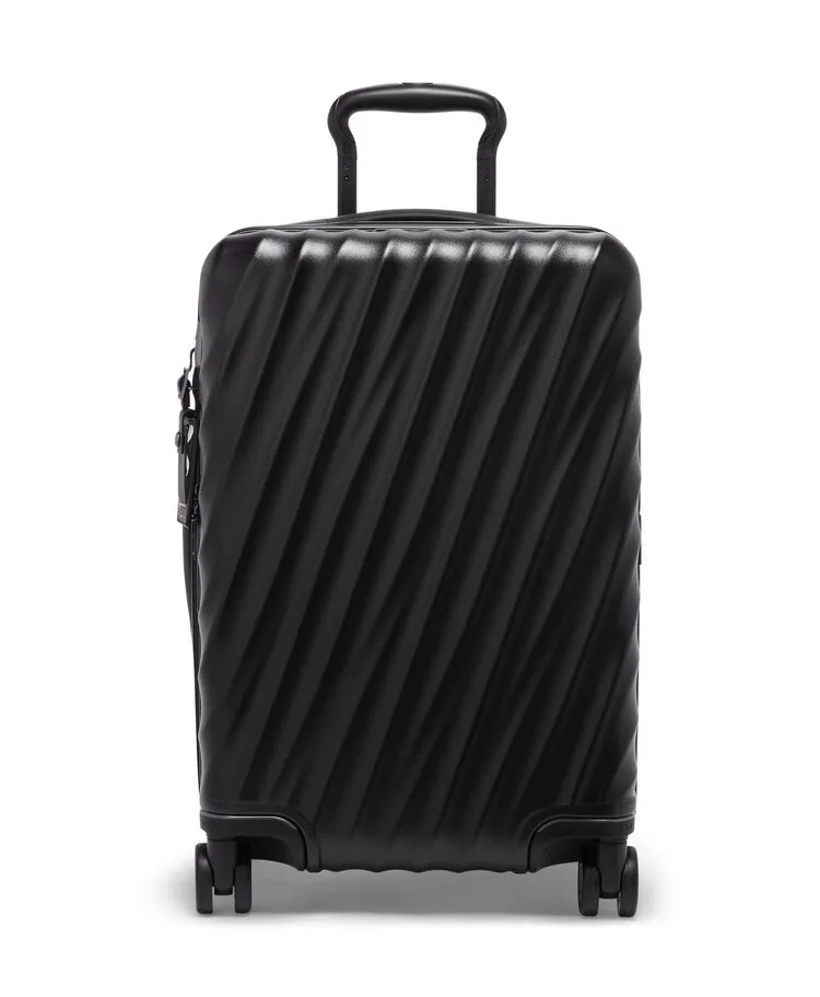 TUMI 19 DEGREE インターナショナル・エクスパンダブル・4ウィール・キャリーオン — manufacturer gallery