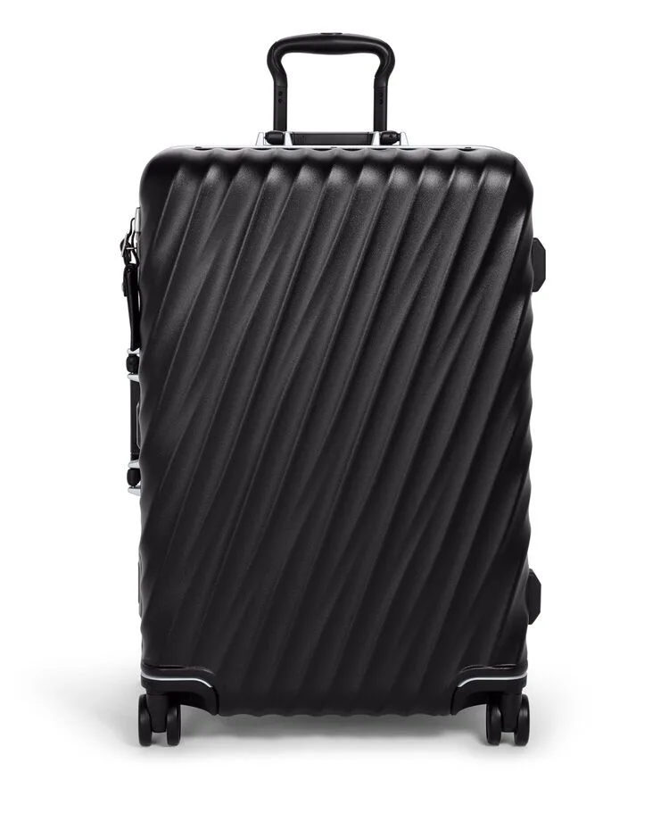 TUMI 19 DEGREE FRAME ショート・トリップ・4ウィール・パッキングケース — manufacturer gallery