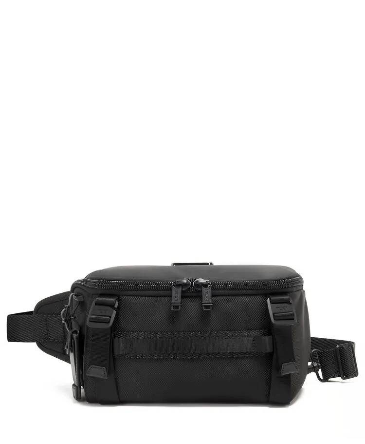 TUMI ALPHA BRAVO 「プラトーン」スリング — manufacturer gallery