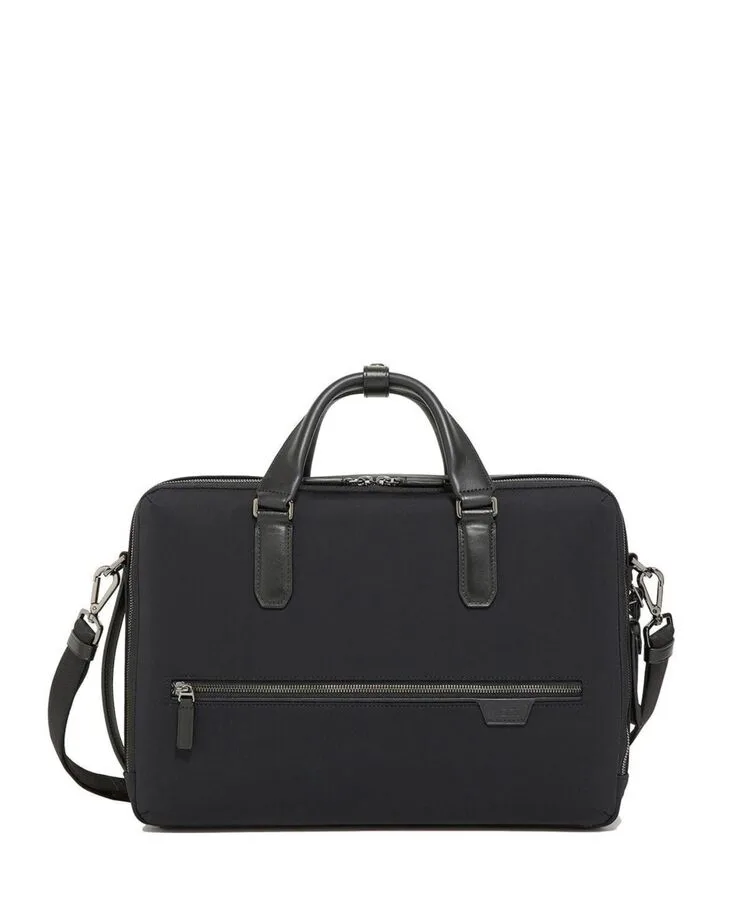 TUMI HARRISON 「デイ」スリム・コンバーチブル・ブリーフ — manufacturer gallery