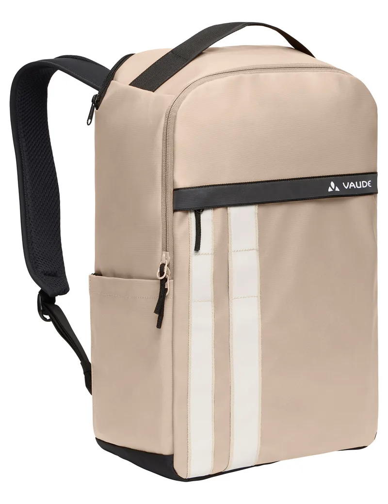 VAUDE Matemo 23 liter travel backpack — manufacturer gallery