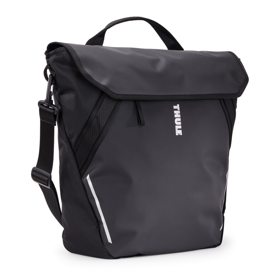 Thule Chasm courier with InLock 22L — manufacturer gallery
